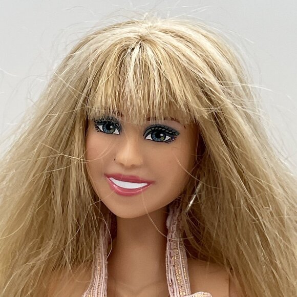 Hannah Montana Doll Barbie style Miley Cyrus Pop Star dress boots sings working - Picture 2 of 12